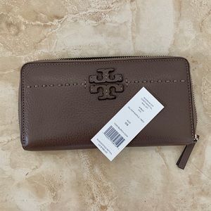 ❌SOLD❌ Tory Burch Continental Wallet